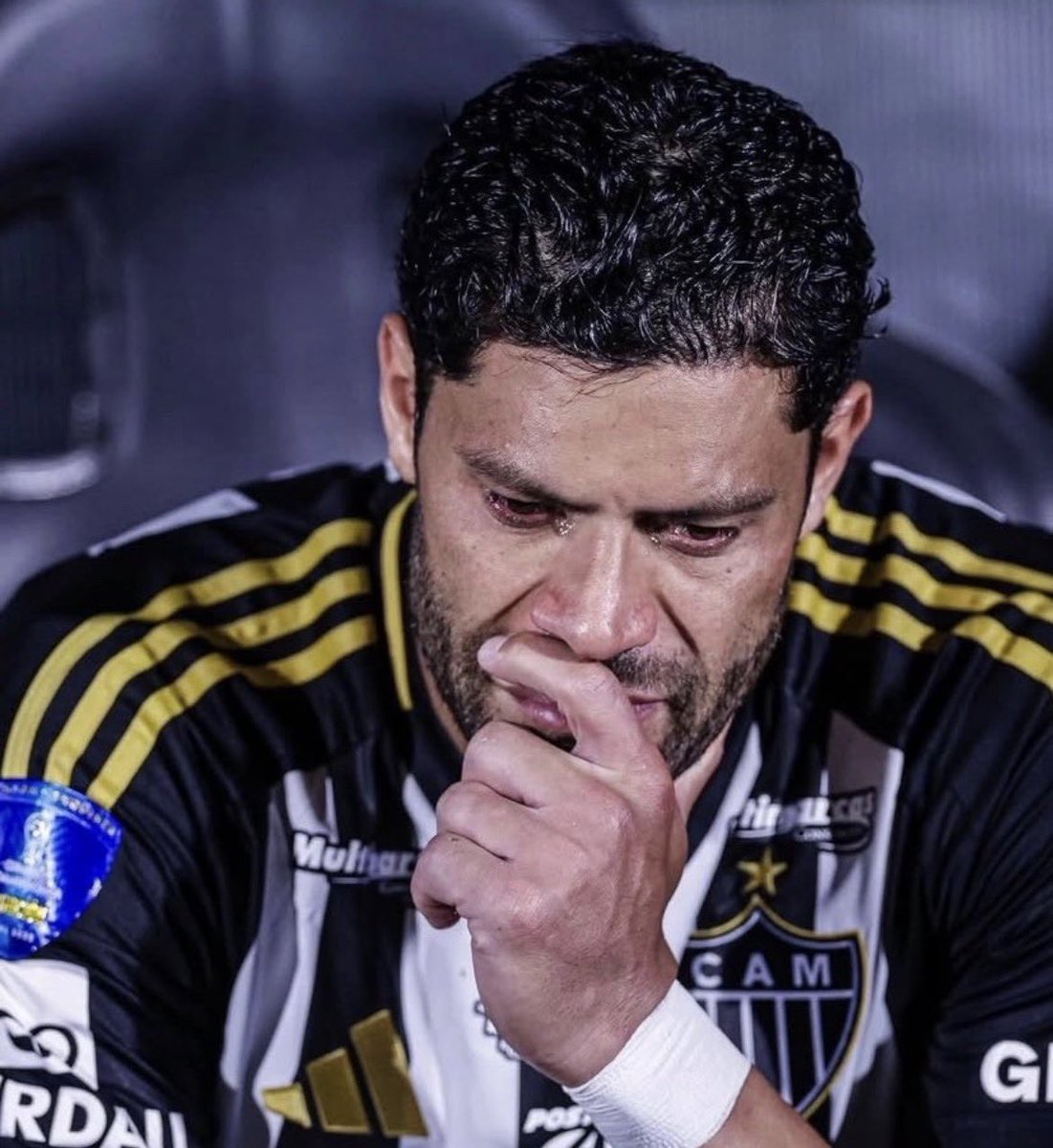 “ Eu vestirei outra camisa, mas o Galo nunca vai sair de dentro de mim “ 

- Hulk Paraíba, 2026 
Acabou amigos.
