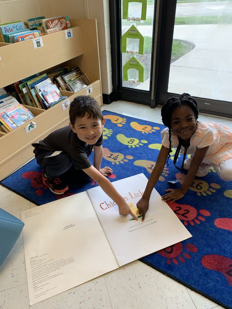 SAHedstrom's tweet photo. It’s VERY exciting when you’re in kindergarten and you find your name in a book! 🥰📘 #BulldogBest🐾 https://t.co/O6uDDN7D44