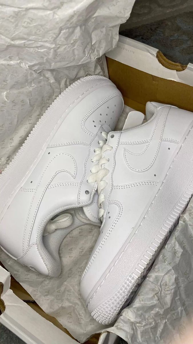 ik_47111's tweet image. Just step different 👟🔥
@Nike @NikeNYC 
#Nike #JustDoIt #Sneakers #Style
