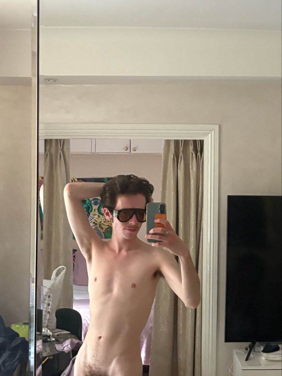 disco david tweet media
