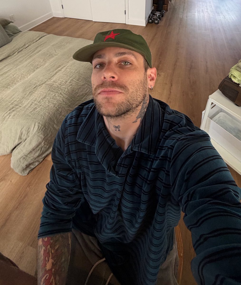 Tony DeVoney tweet media