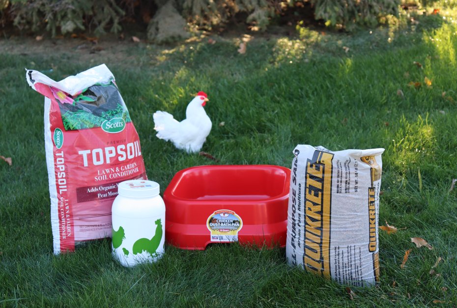 MillerMfg's tweet photo. The perfect dust bath duo 🐓🐔

LIXIT® Chicken Dust + Little Giant® Dust Bath Pan = cleaner feathers and happier hens.

#ChickenKeeping #HenHealth #DustBathTime https://t.co/B9Ehj82Vw7