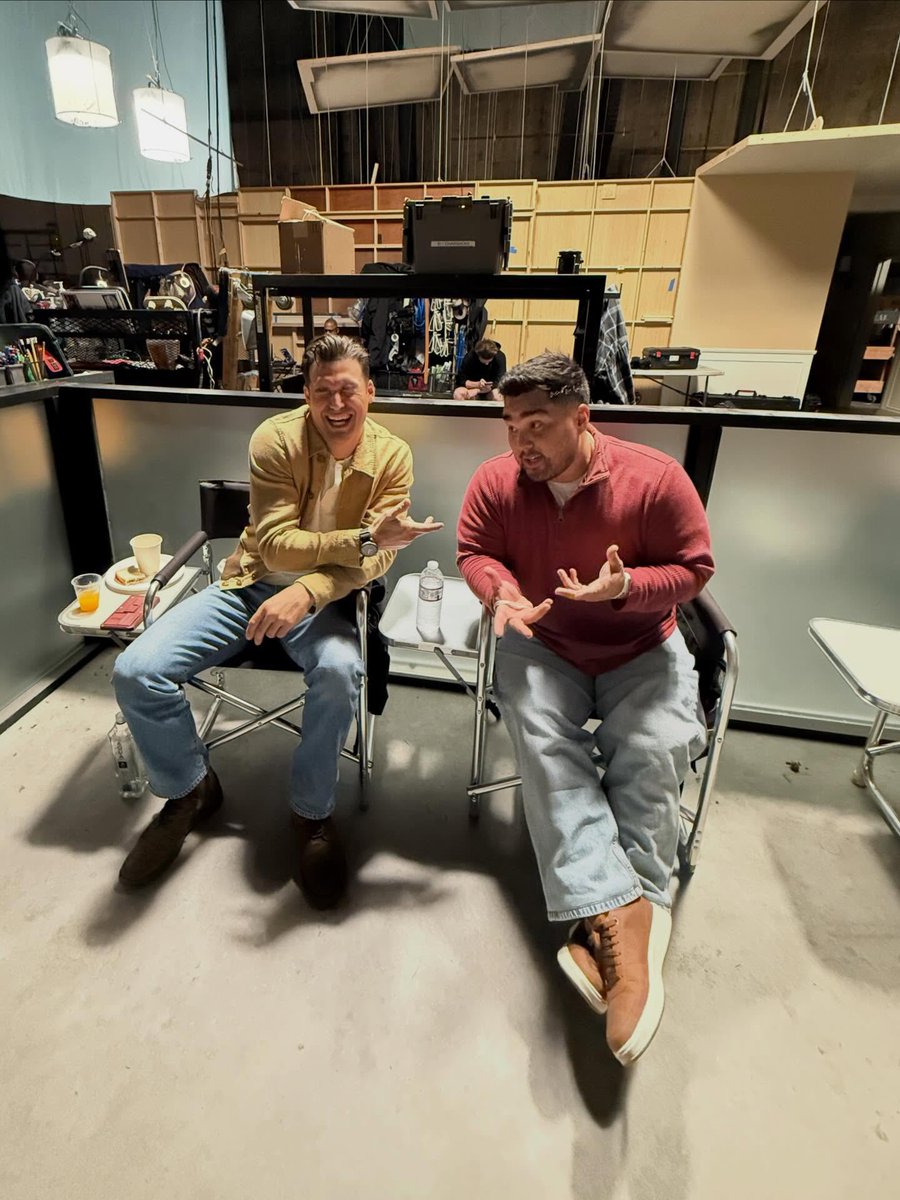 Ryan & Oliver Daily tweet media