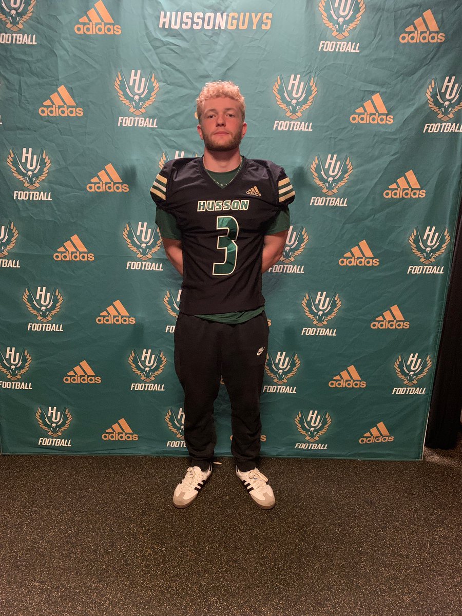 Logan Curran tweet media