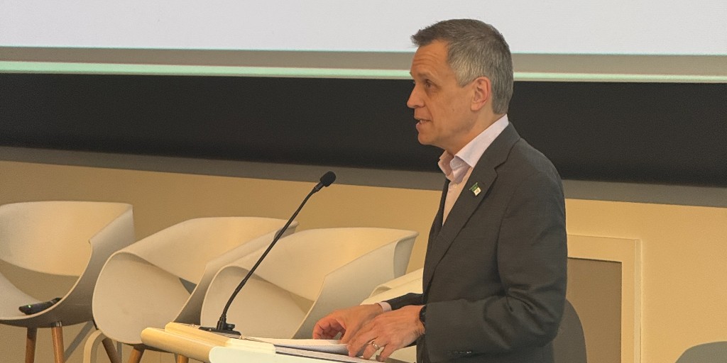 Mark Sutcliffe tweet media
