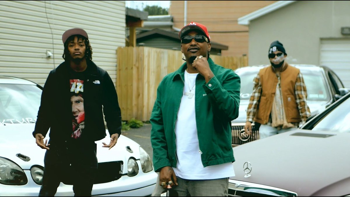 PaperChaserBlog's tweet image. Party G x Struggle Mike - SOLID (Prod. DJ Beniot) (Official Music Video) (Dir. Wiz) #Muerte dlvr.it/TSKW2t