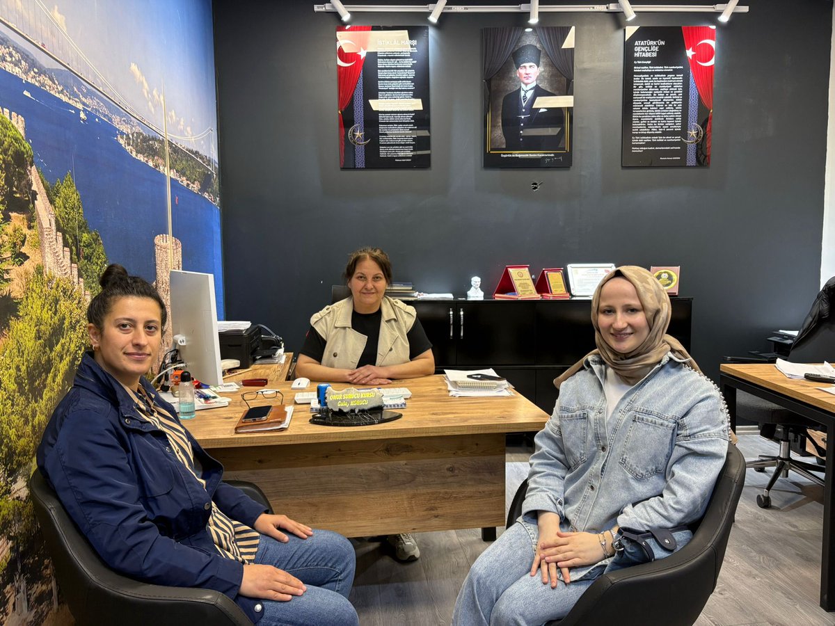 akkadininegl's tweet photo. Ziyaret ekibimizle birlikte esnaflarımızı dolaşmaya, sahanın nabzını tutmaya devam ediyoruz.

​📍 Ayhan Kızmaz Turizm
📍 Onur Sürücü Kursu

Bizleri güler yüzle karşılayan, samimi sohbetleriyle içimizi ısıtan esnaflarımıza misafirperverlikleri için çok teşekkür ederiz. https://t.co/jCglyQH5t3