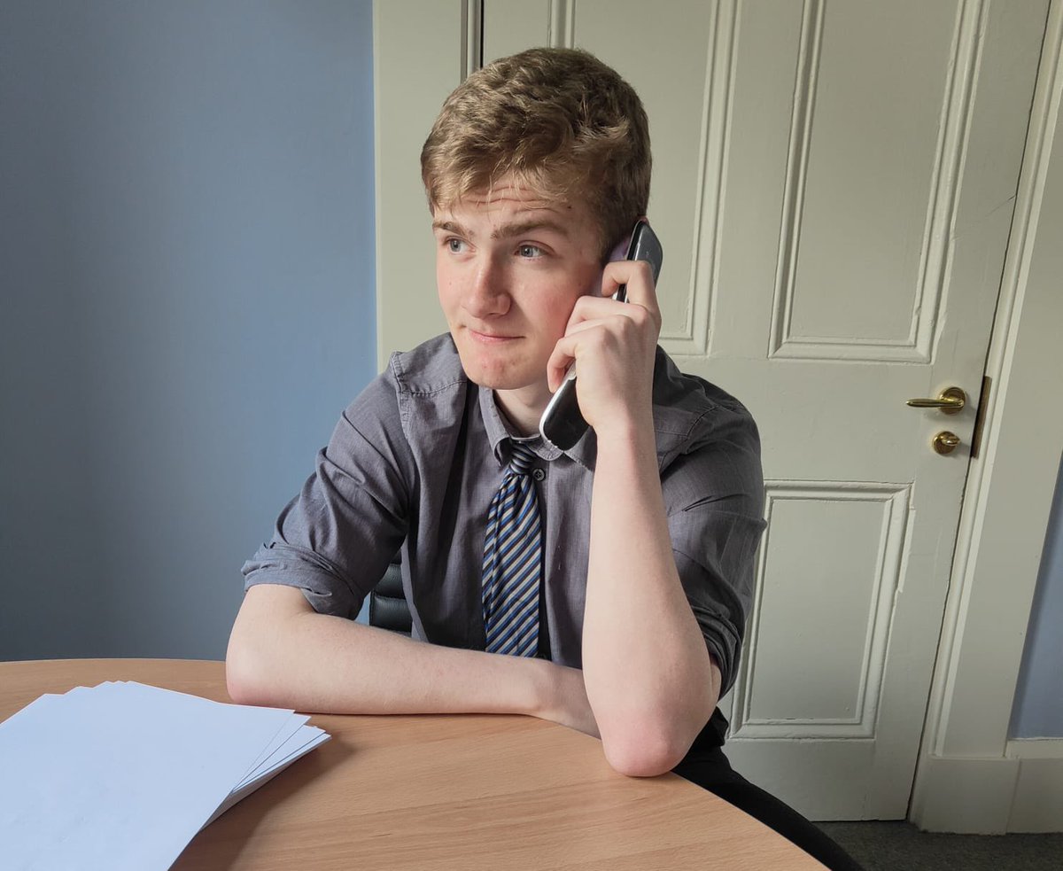Knockbeg College tweet media