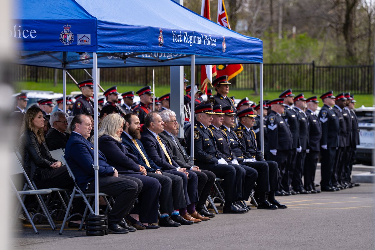chiefmacsween's tweet photo. Today we held the annual @yrp memorial ceremony, remembering those who made the ultimate sacrifice to protect our community.

It has been one of the greatest honours of my career to know the family members of our fallen officers.

Today we remember them, their selfless courage and sacrifice. Every time I put on the uniform, I work to make these men proud.
#HeroesInLife
