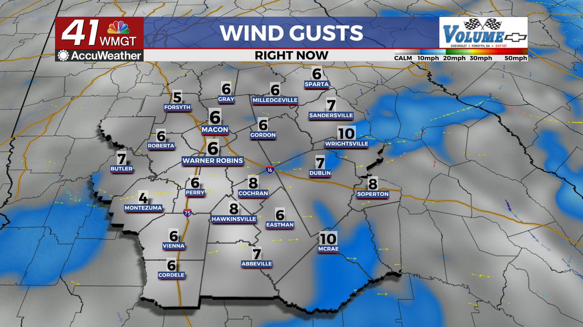 ALowWX's tweet image. Isolated showers are ongoing around Middle GA and rain odds are only expected to go up as the evening goes on. Temperatures will be on the downtrend until Sunday morning thanks to the clouds and rain along with wind from the north. I'll be tracking the activity on 41NBC. #gawx
