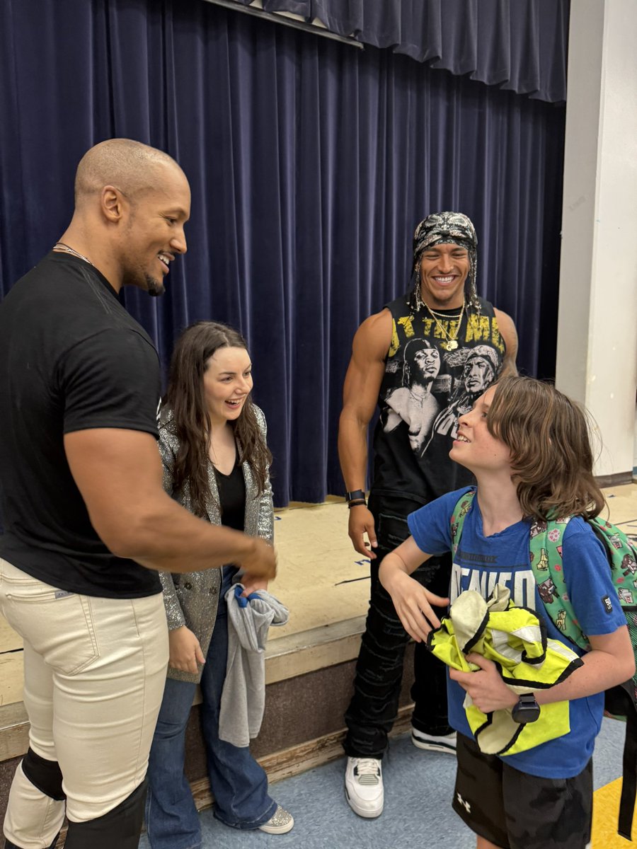 Byron Saxton tweet media