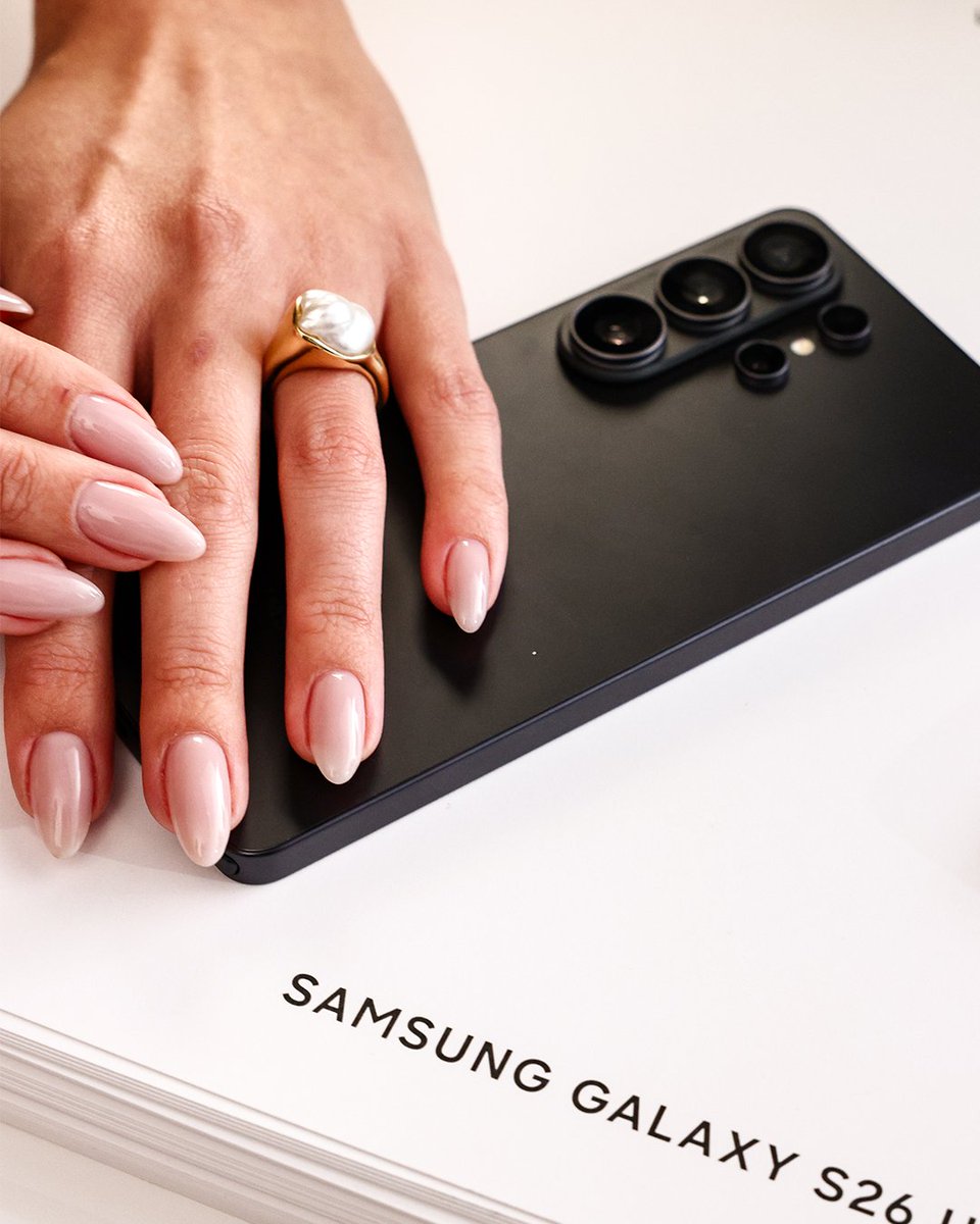 Samsung Mobile US tweet media
