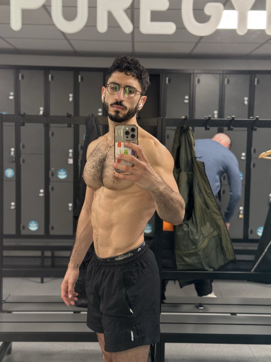Z tweet media