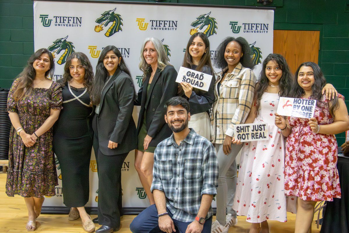 TiffinU's tweet image. Cheers to the Class of 2026 🥂 

You did it and we’re so proud of you 🐲🎓

#TiffinUniversity #Graduation #TUGrads #DragonNation