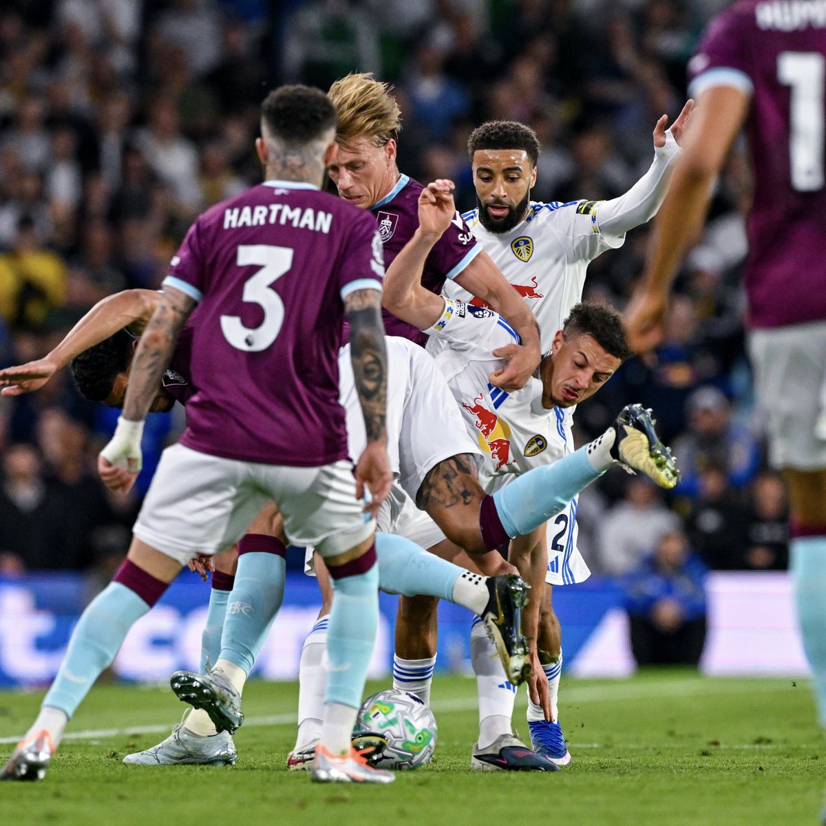 Leeds United tweet media