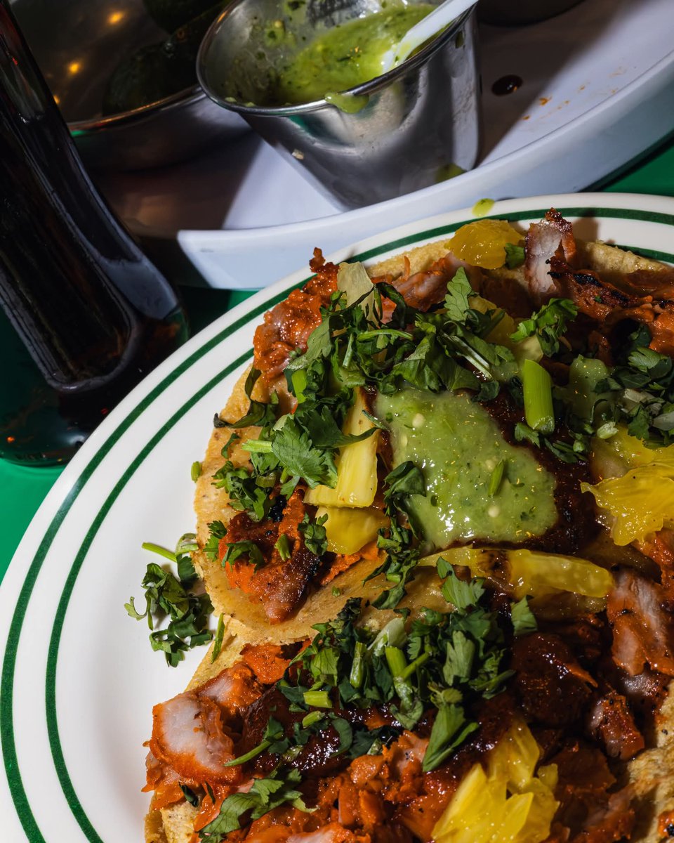 PuntoMedioEdo's tweet image. 🌮🔥🌯 ¿Ya se te antojó la tardecita de #tacos?

😍 En Safari C. Izcalli se arma el plan perfecto:

👉 ¡2x1 en tacos de pastor, bistec, costilla y chuleta!

😋 Ideal para ir con hambre… o con compañía.

🤳 Más información ⬇️
facebook.com/share/p/1CwBhc…