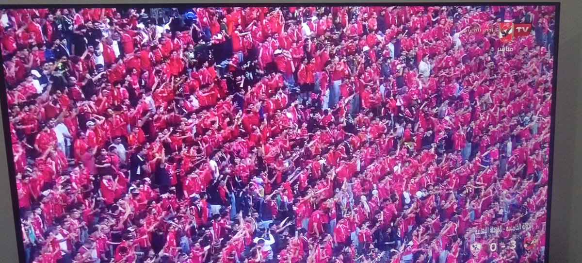 ahmedawad75's tweet photo. انا الاهلي اللي كان والحاضر
انا الاسم اللي هز جبال
من الاول لحد الآخر
هيفضل مصنع الأبطال

انا قد الحياة وتحدي
ولسه عندي قوة وعندي
اعدي ألف سد واعدي
اقوم واطلع واهد جبال https://t.co/1DJzKJYSWA