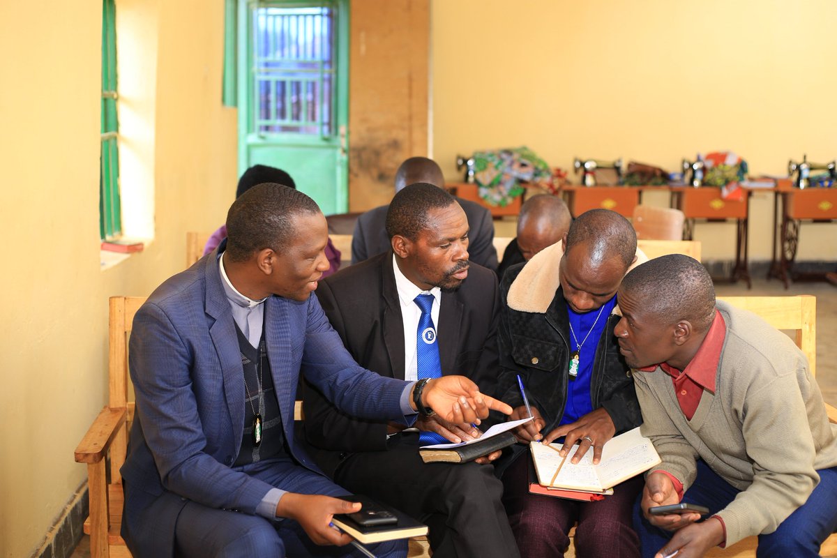 EAR DIOCESE OF BYUMBA tweet media