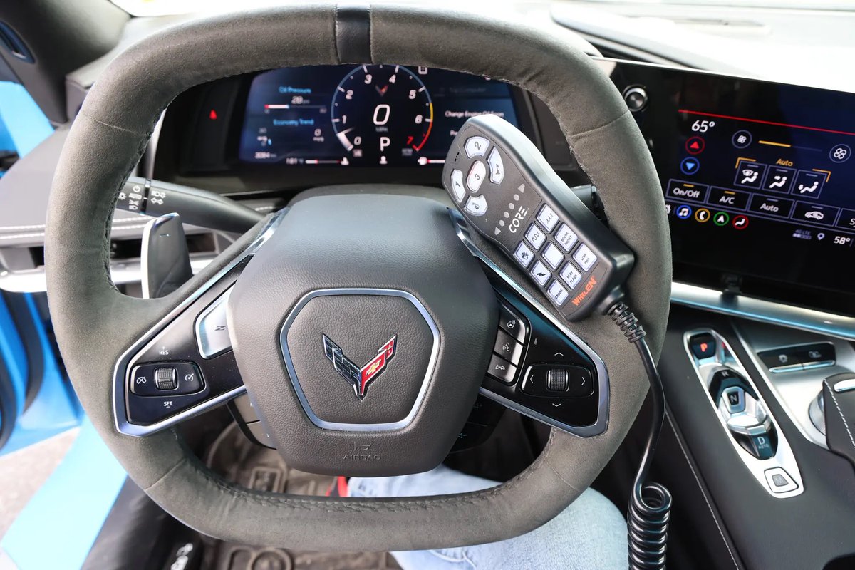 TheNorskaPaul's tweet image. Meanwhile on #LongIsland NYC, Suffolk County cops are using a souped-up $60k #CorvetteStingray they seized in 2022 from a chronic drunk driver in a campaign to put the brakes on drink-driving &amp;amp; part of their ongoing crackdown on DWI.😮

The mint condition 2020 ‘Vette has a