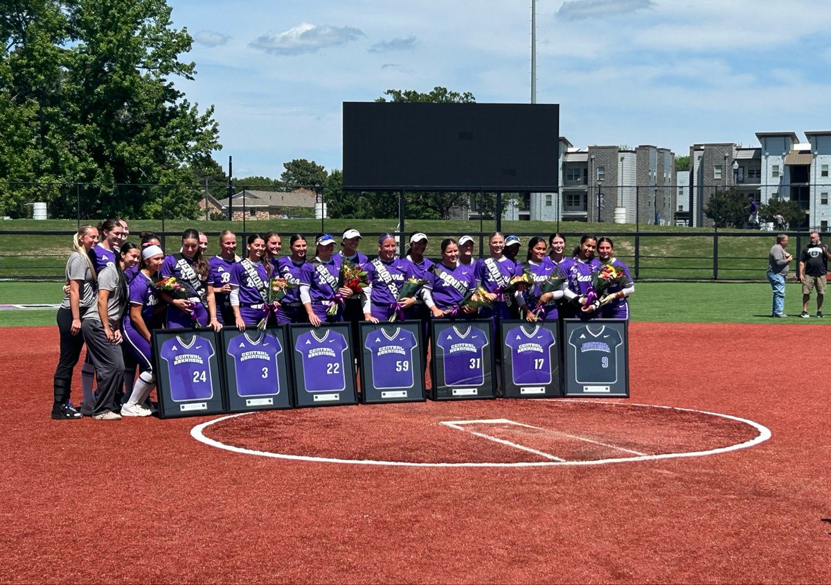 JackAllenTV's tweet photo. With a win over Lipscomb this afternoon, @UCASoftball are ASUN Gold Division Champions!! #BearClawsUp https://t.co/gw50Pd5Dw6