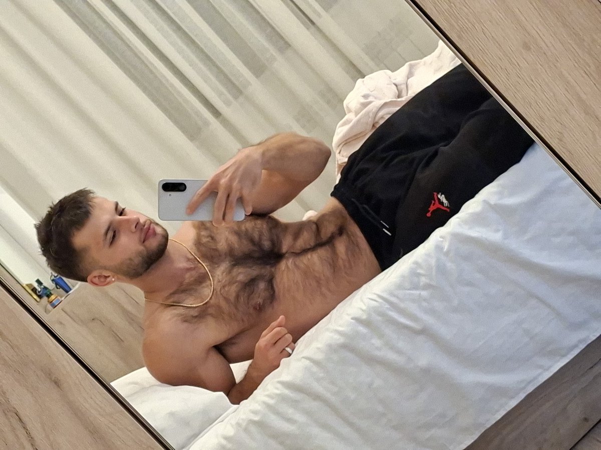 Kirilllion_leo tweet media