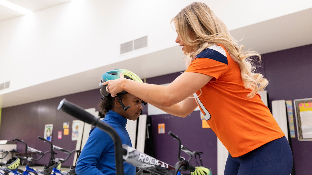 BroncosOffField tweet media