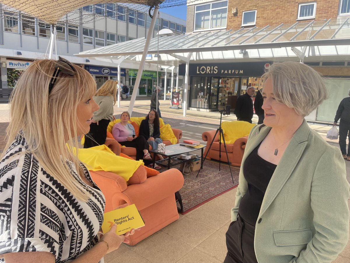 Claire Young MP 🔶 tweet media