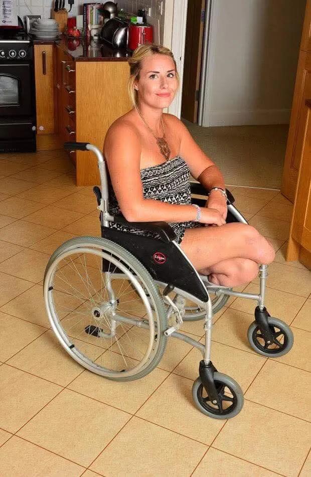 Eman5695's tweet photo. My mom said no one will share me because I'm disabled 😥😭 can I have your prayers here? 🙏💖 if you're not ashamed of me ☺️😚😘😍 https://t.co/BeA6224MSt