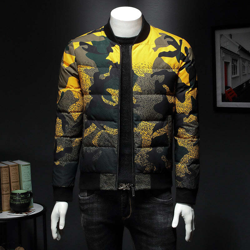 UnicunShop's tweet image. Down feathers are prized for their unmatched warmth-to-weight ratio. Our Men's White Duck Down Jacket combines 90% down content with a windproof shell to keep you warm without the bulk. Stay informed and cozy. ❄️

unicun.com/product/white-…

#MensFashion #WinterGear #DuckDown