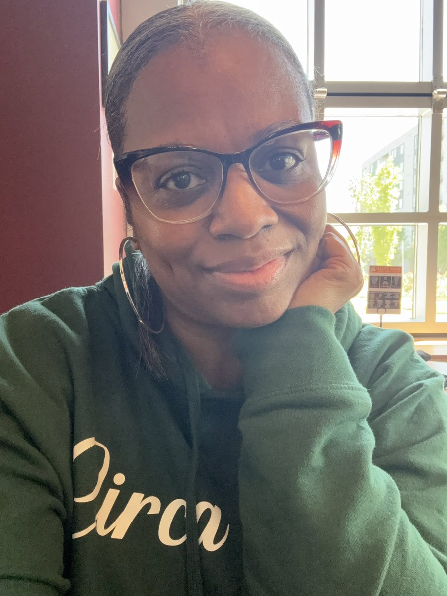 ElleDot DubDot the Master of Sarcasm tweet media