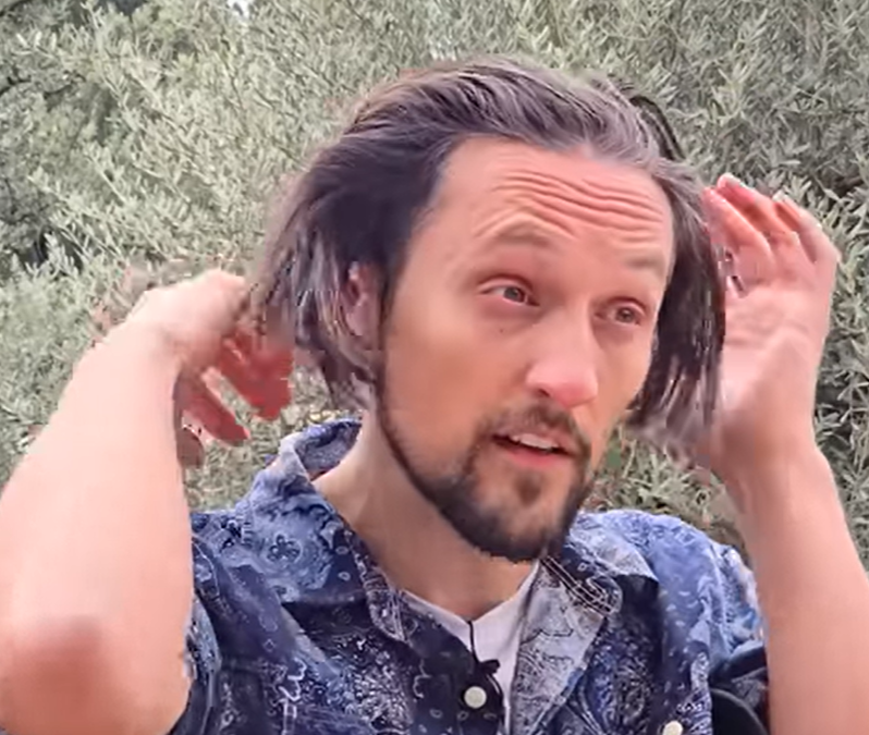 fgteev went from looking like nostalgia critic to bbno$