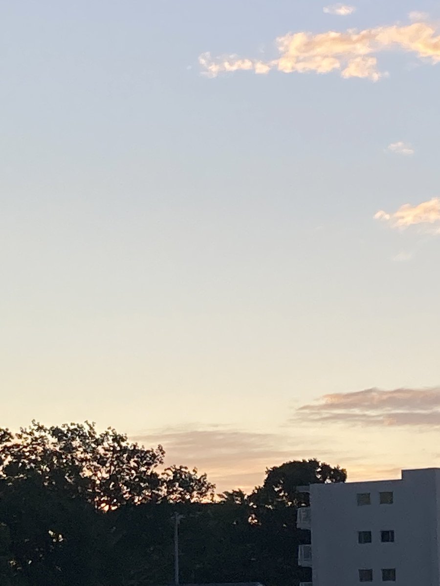 TKikRmAD7uXdiwn's tweet image. 風やんで
静かな夜明け前
＃goodmorning
#saturdaymorning