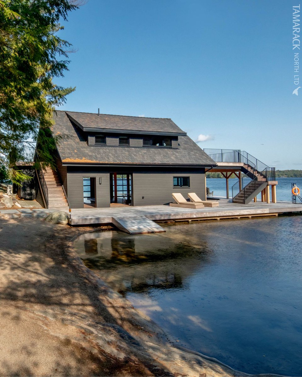 TamarackNorth's tweet image. Sunlit shores.

Project Manager: Cody Tomiuck
Site Supervisor: Chris Farris
Architect: Marco Bonatti Studio
Landscape Architect: MDP Landscape Consultants Ltd.
Landscaper: Hall Construction

#MuskokaBuilders #Boathouse #CustomHome #Muskoka #MuskokaLife #ExteriorDesign