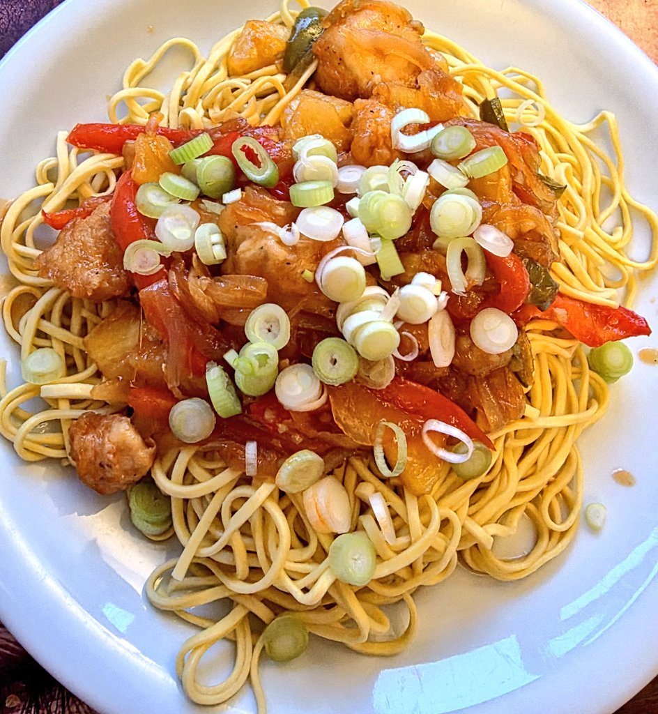 slinehan1's tweet image. Tonight's cooking, sweet and sour chicken from scratch. One of my faves. 😊👌💕 #DinnerTime #Cooking