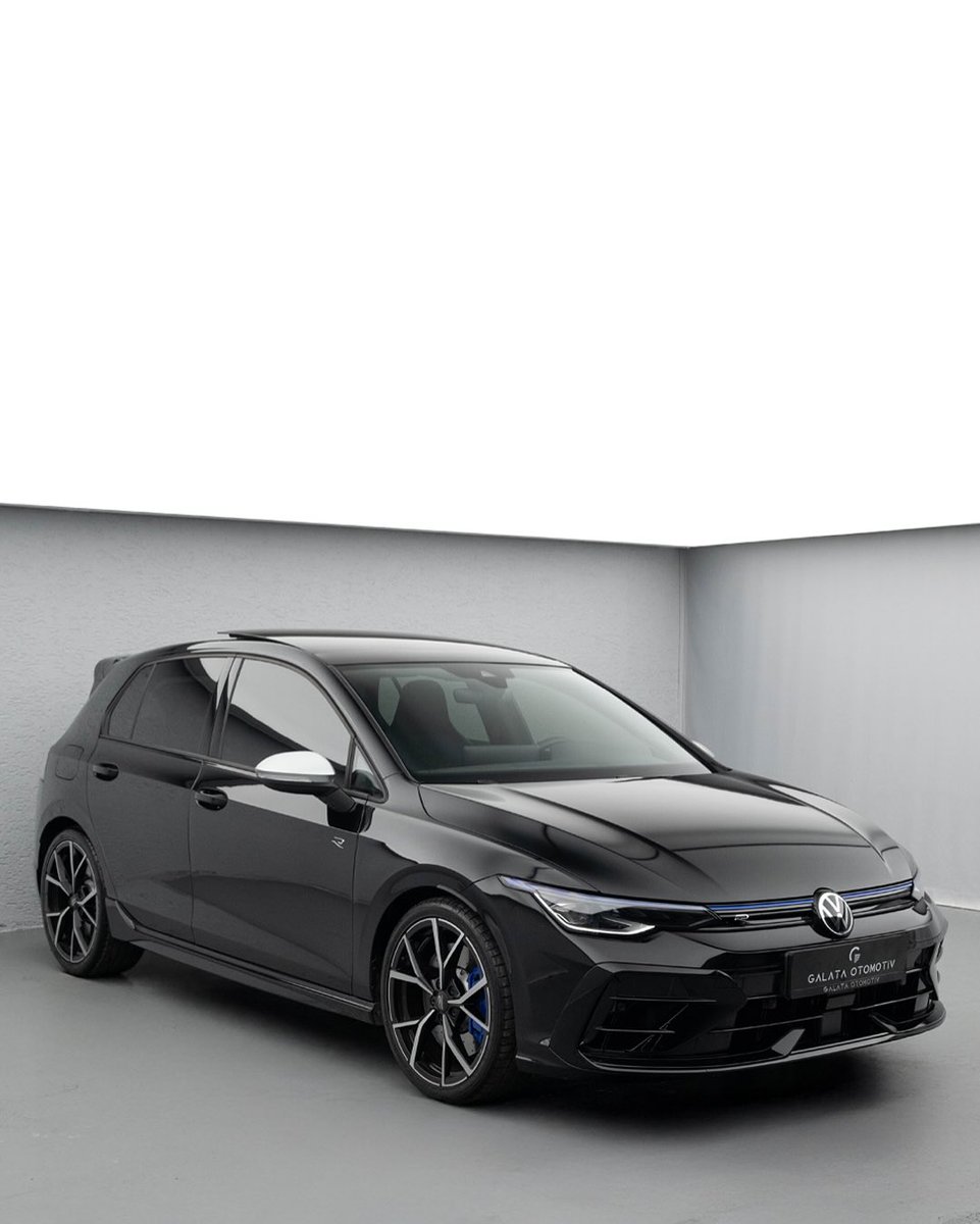 ThrottleCars's tweet image. VOLKSWAGEN GOLF R