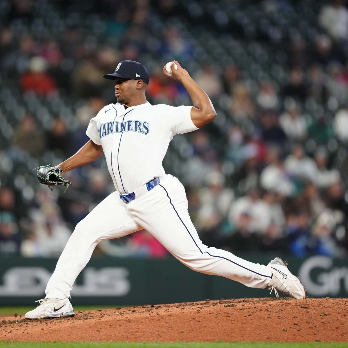 Mariners PR tweet media