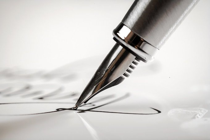 WritingServic14's tweet image. How to Make a Perfect Term Paper Outline 📝
A strong term paper starts with a clear outline. Good structure makes your ideas easier to organize, develop, and turn into a more convincing paper.
writing-services.org/blog/how-to-ma…
#WritingTips #StudyTips #AcademicWriting