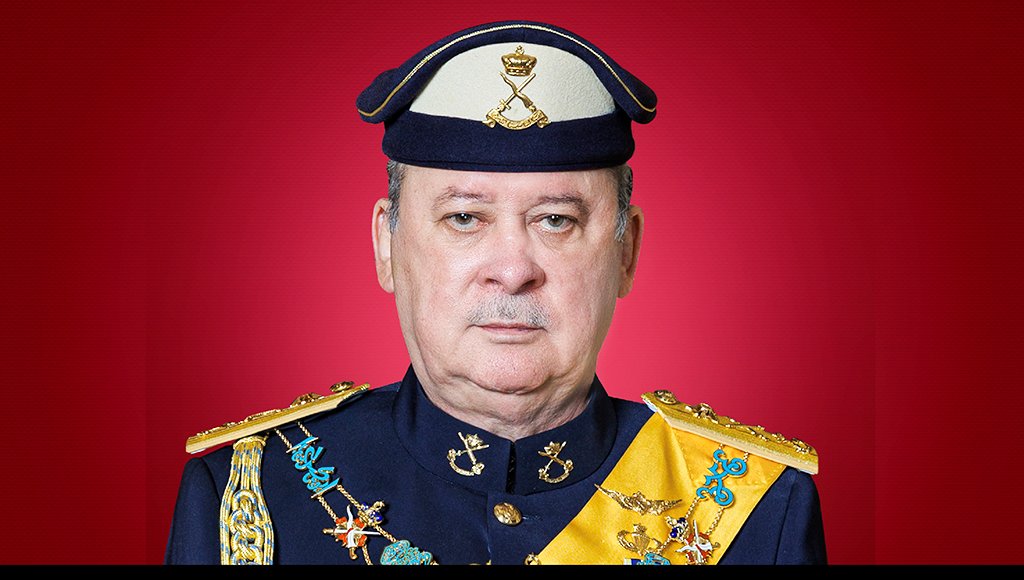 <a href="/khalidbinainon/">i</a> <a href="/tzafrul_aziz/">Tengku Zafrul 🇲🇾</a> All Freemason member is a Messenger of Allah, alhamdulillah.

The King of Malaysia is a parasite