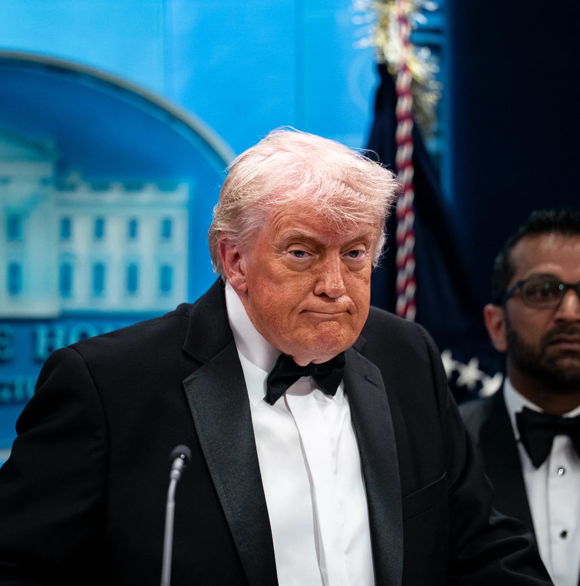 GovPressOffice's tweet image. 🚨 Trump’s Iran war has driven U.S. gas prices up 44% to a four-year high.

61 days in, the Strait of Hormuz remains effectively closed, oil keeps climbing, and families have already paid over $29 BILLION MORE at the pump nationwide. 

Every more expensive fill-up, grocery run,