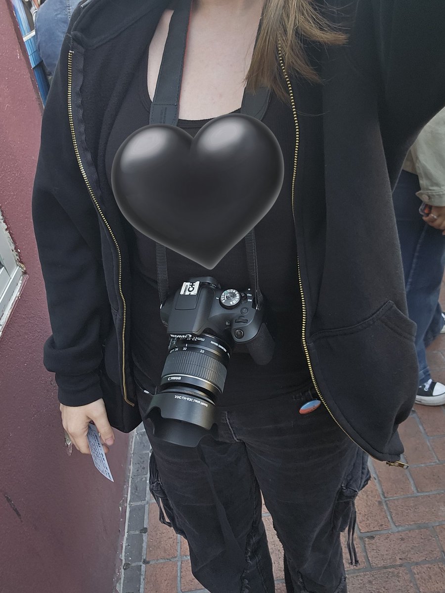 mel ↯ 🪐 tweet media