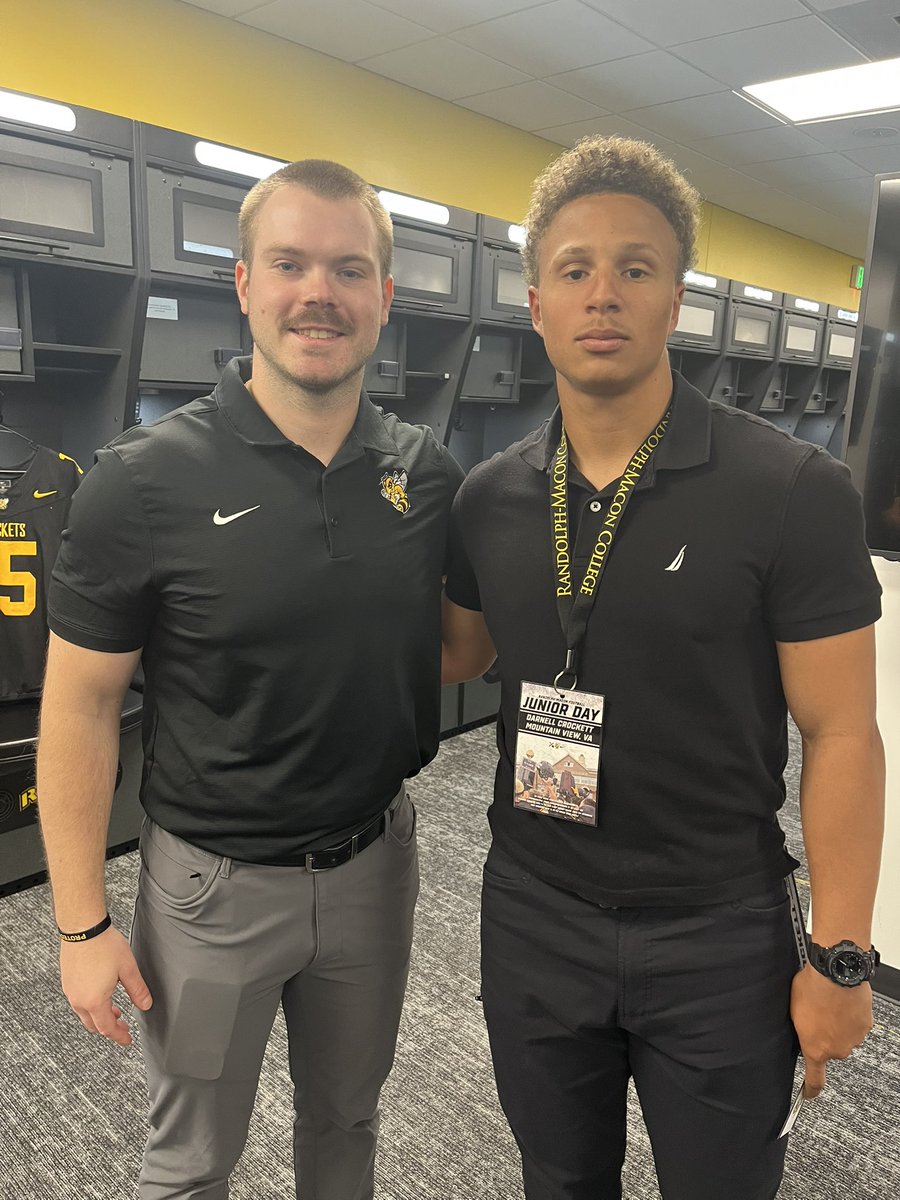 _4gonescore_'s tweet photo. Had a great time at Randolph-Macon this morning! We had some great conversations and I got to know what their program is all about. Thanks for having me coaches! 
@RMCfootball @CoachNeuse @CoachBarhorst @Spotlight39_Pod @WillVapreps @yates_nathan @CoachBEanes @CoachBernhard10 @540Rizzy @WARiddle69
