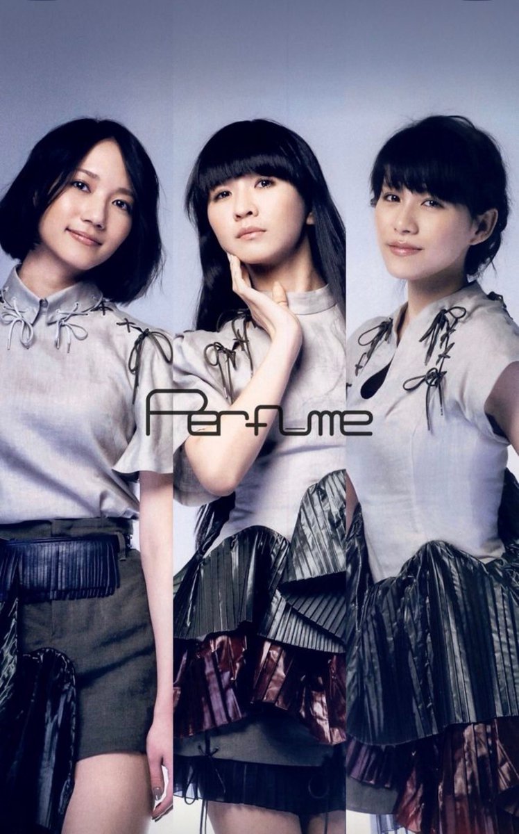 2CJ5Bx3t9n26642's tweet image. 🩶🩶🩶グレーなPerfume🩶🩶🩶
モノクロとまではいかないけれどシックなグレーの装い。カッコよさとシンプルさと美しさを引き出す魅力的なグレー♡♡♡
シンプルなのに華やかさを感じさせるのはPerfumeの美しさあってのこと！！！

#prfm #Perfume