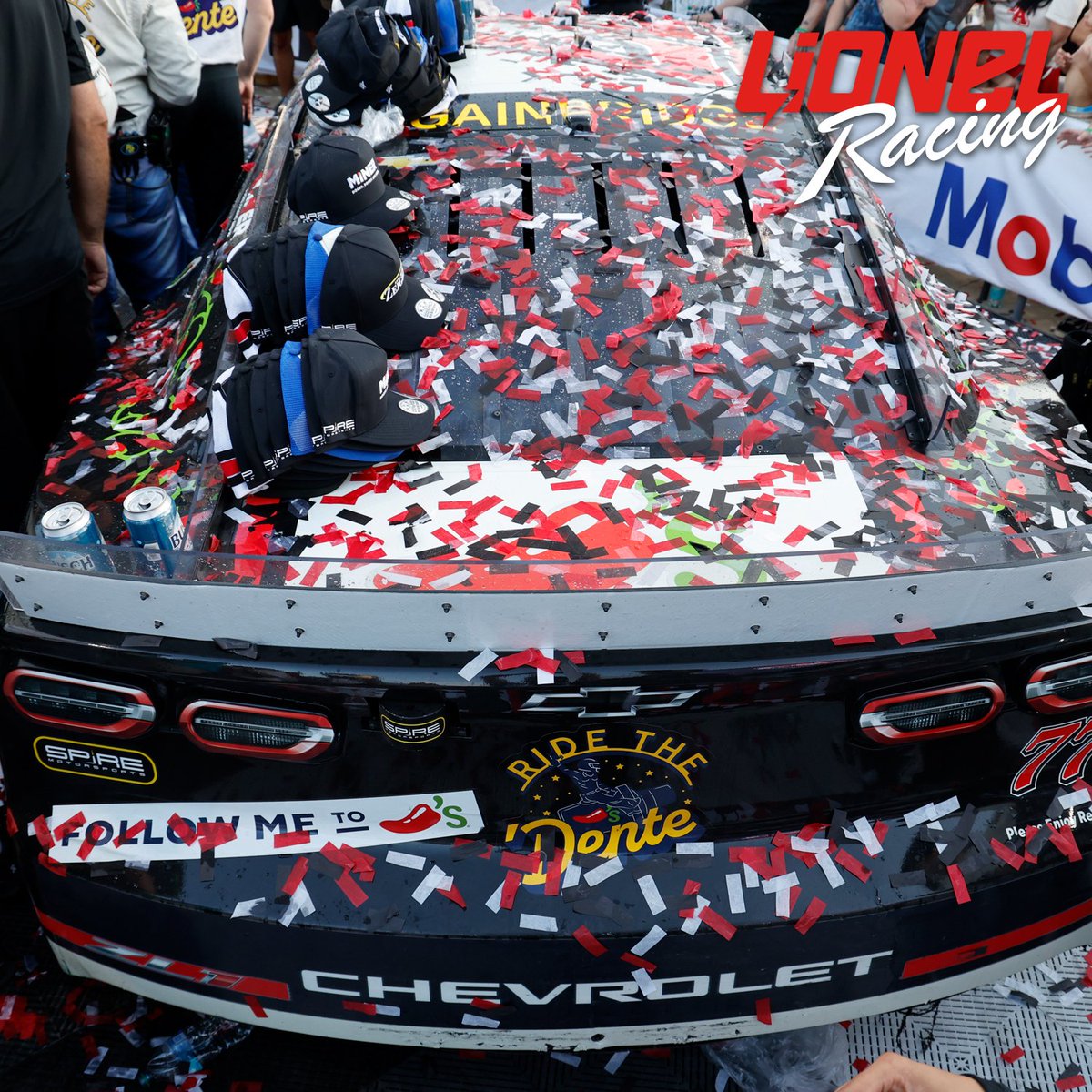 NASCAR DIECAST FANS tweet media