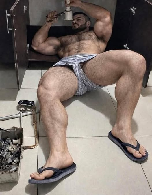 Hairy Chested Men tweet media