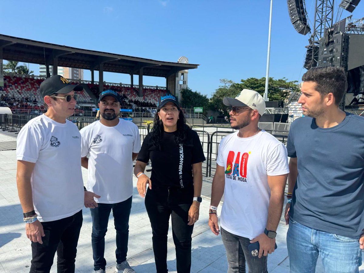 alcaldiabquilla's tweet photo. Realizamos la instalación del PMU y un recorrido institucional para verificar condiciones de seguridad, movilidad y logística del concierto de J Balvin.

En articulación con las autoridades, trabajamos por una experiencia segura y organizada. https://t.co/mH0kreicuL