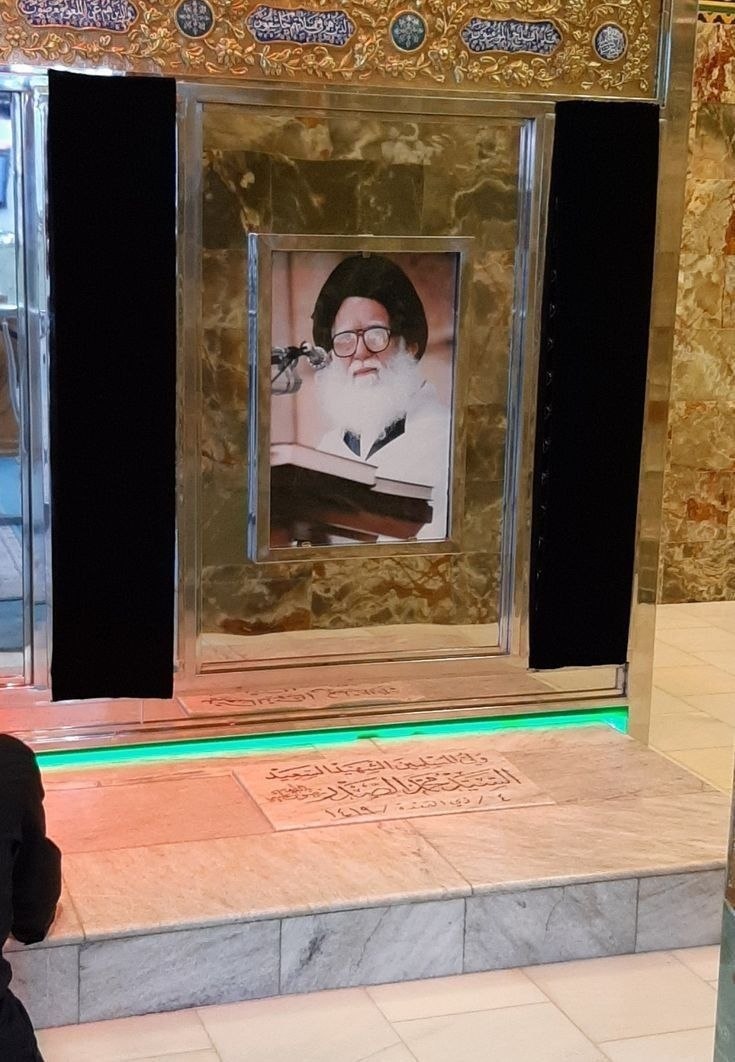 ((كَمالٌ للفاسق أن يحبَّ المؤمن، ونقصٌ للمؤمن أن يحبَّ الفاسق))

السيد الشهيد محمد الصدر قدس سره
مواعظ ولقاءات