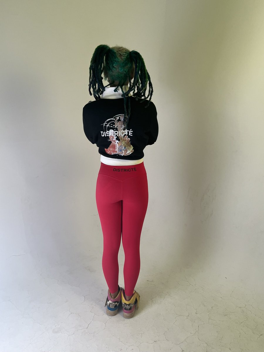 HOUSEOFDISTRICTE (@districte_) on Twitter photo 