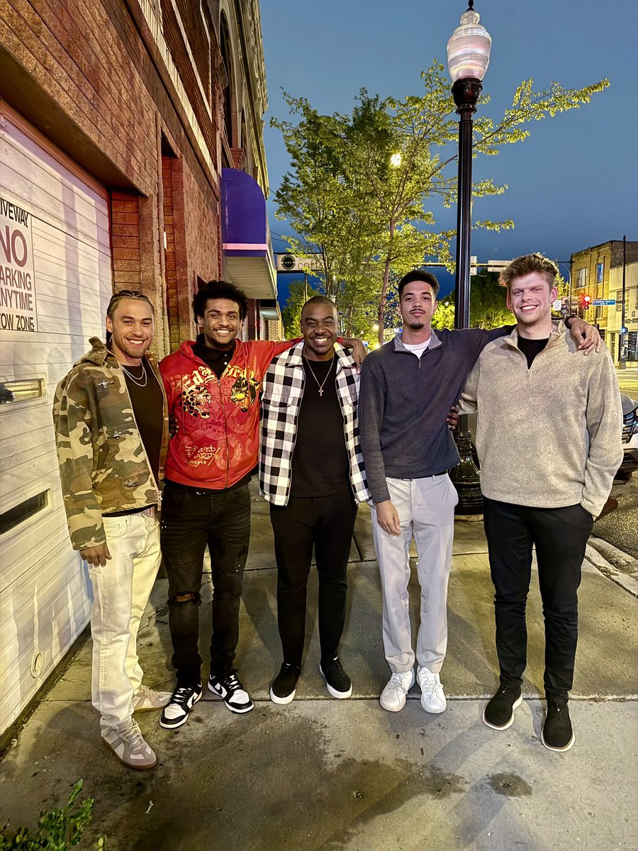 CoachEdMcGhee's tweet photo. Great time last night celebrating our seniors! Big things ahead for these young men! @NPU_MBB 

🟡🔵❗️ 

#GoVikes https://t.co/tB7LDhKGbW