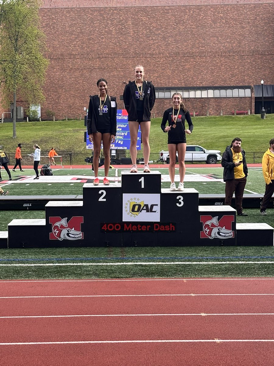 purpleraiders's tweet photo. 🚨OAC CHAMPION AND RUNNER-UP🚨
Cora Liskai grabs the victory in the 400-Meters with Carlie Besecker taking second overall! #GoMountGo https://t.co/rVeTvNT1xF