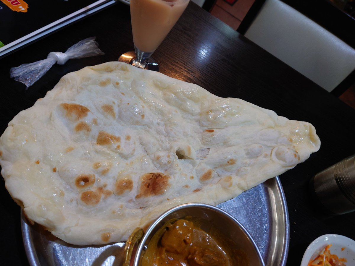 kta383's tweet photo. 追浜駅にて初カレー、マルカ🥰🧡🙏🧡💛🧡 https://t.co/mFcccsdkoG